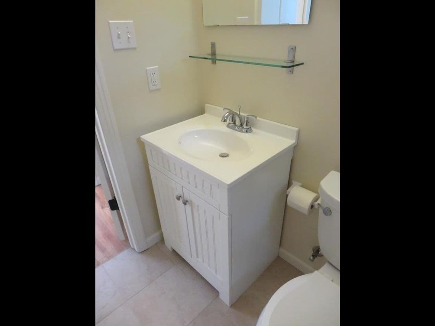 Austin Multiplex: 601 Bellevue Pl