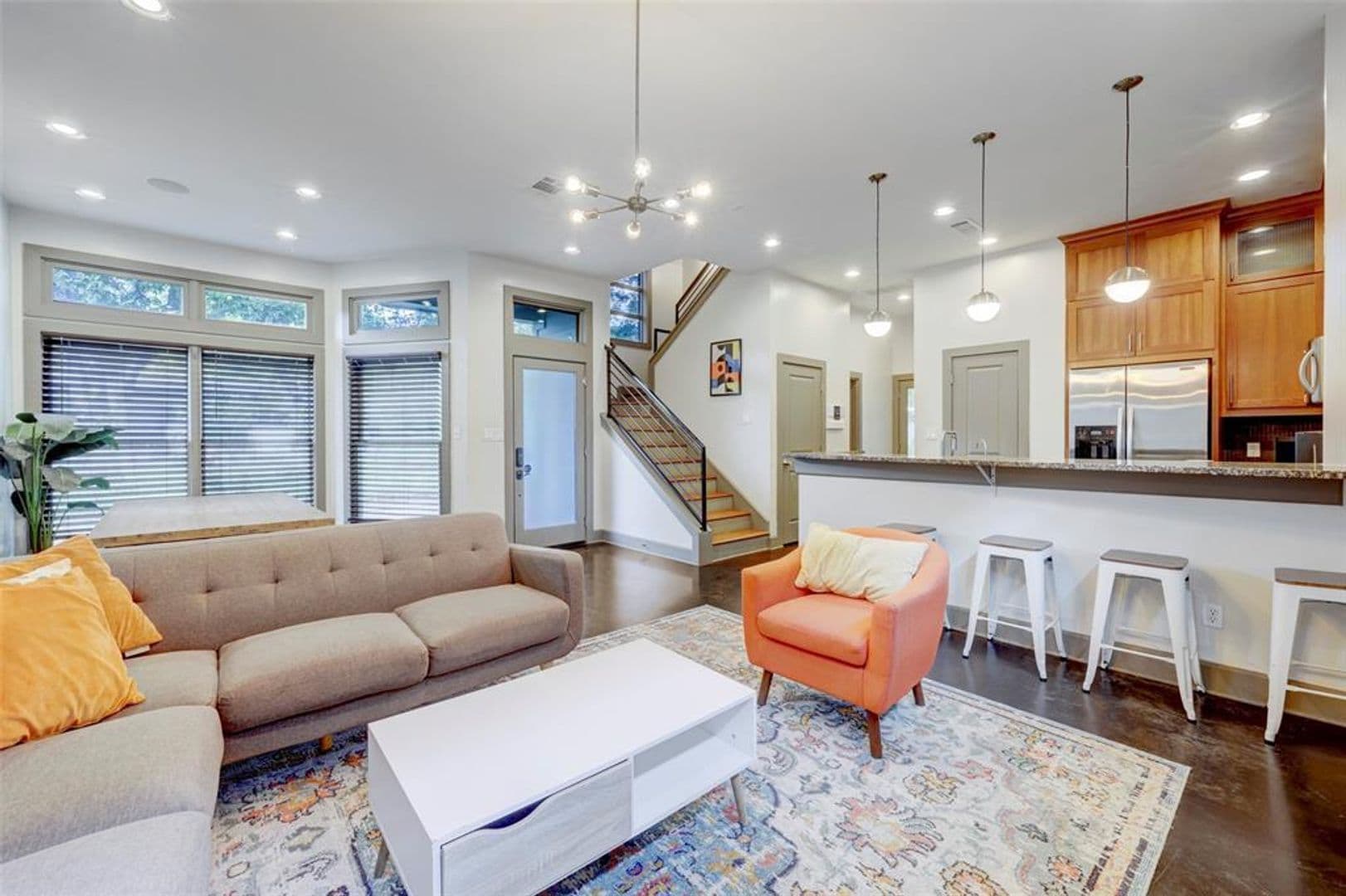Austin Apartment: 602 W North Loop Blvd