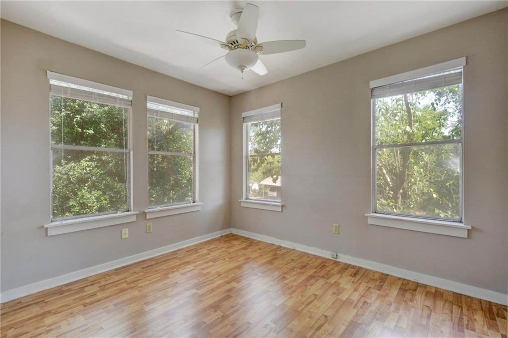 Austin Multiplex: 1305 Lorrain St - Unit E