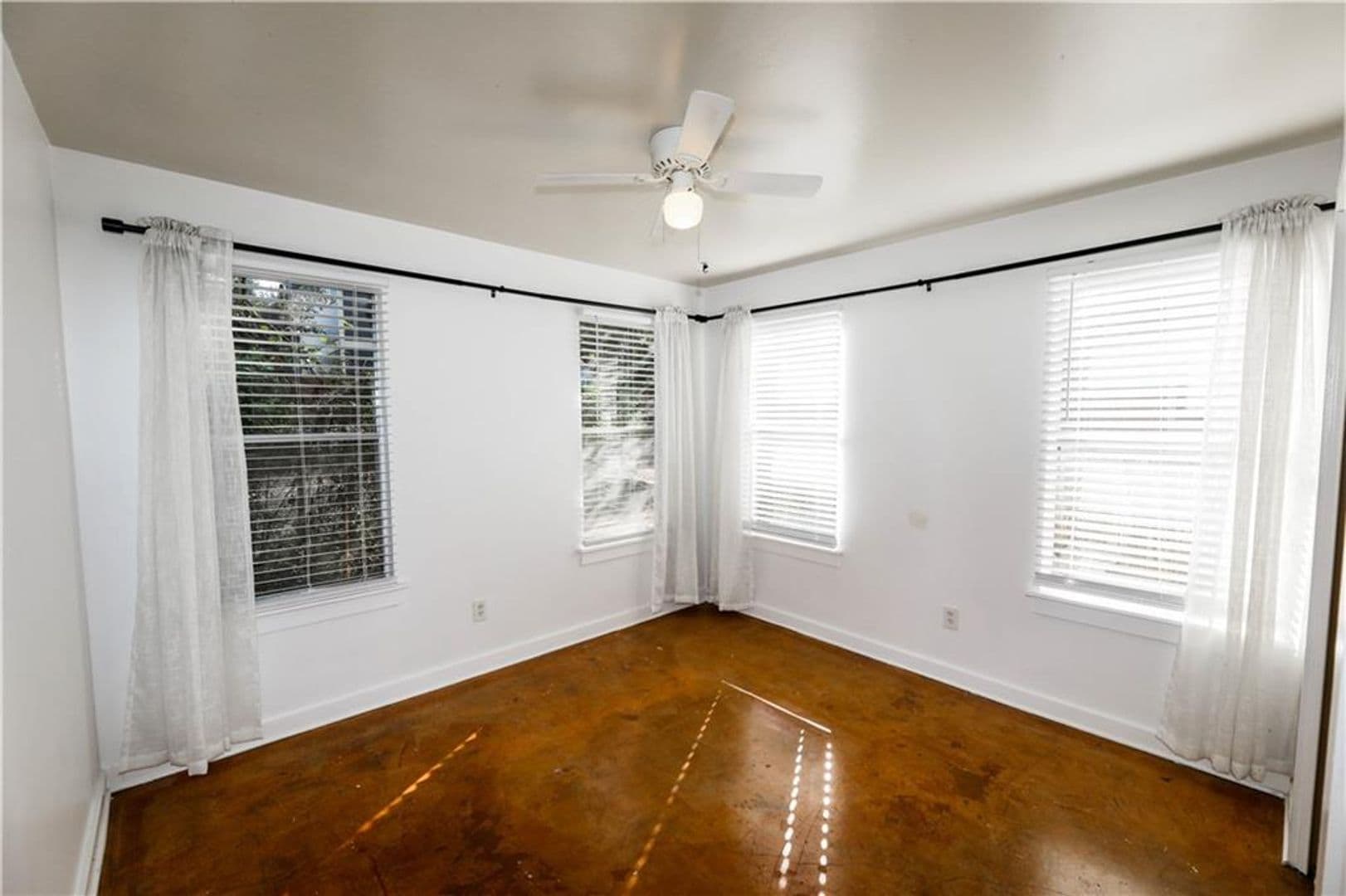 Austin Multiplex: 1305 Lorrain St - Unit D