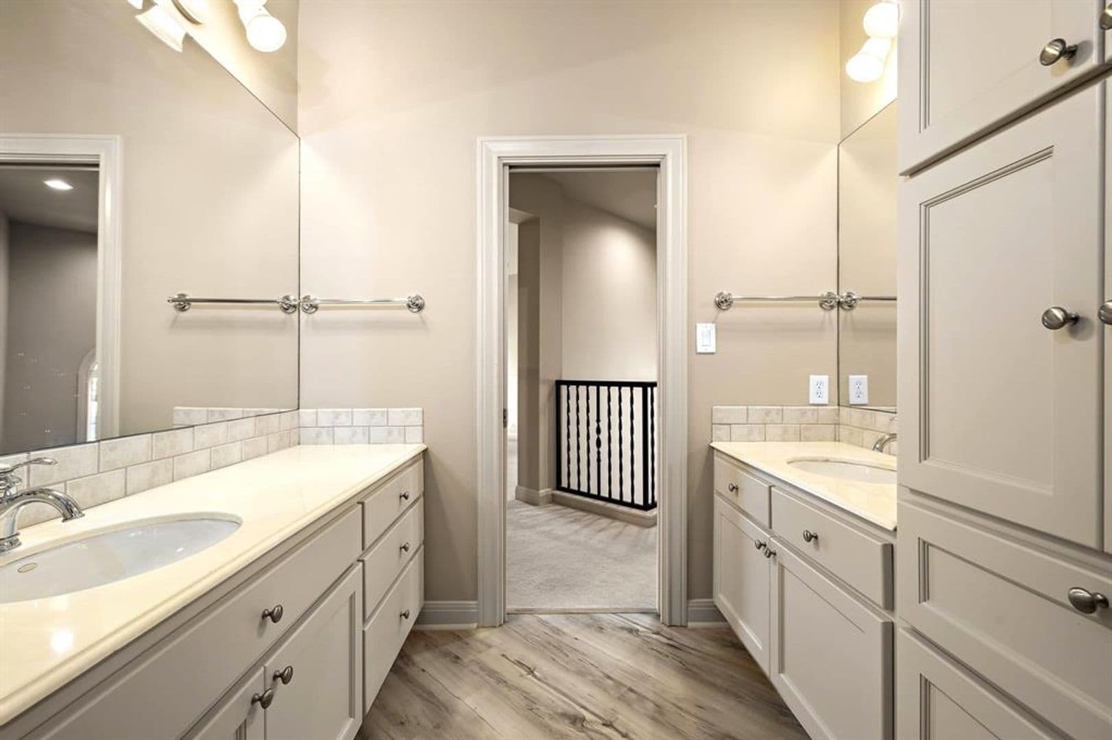 Austin House: 3508 Red River St