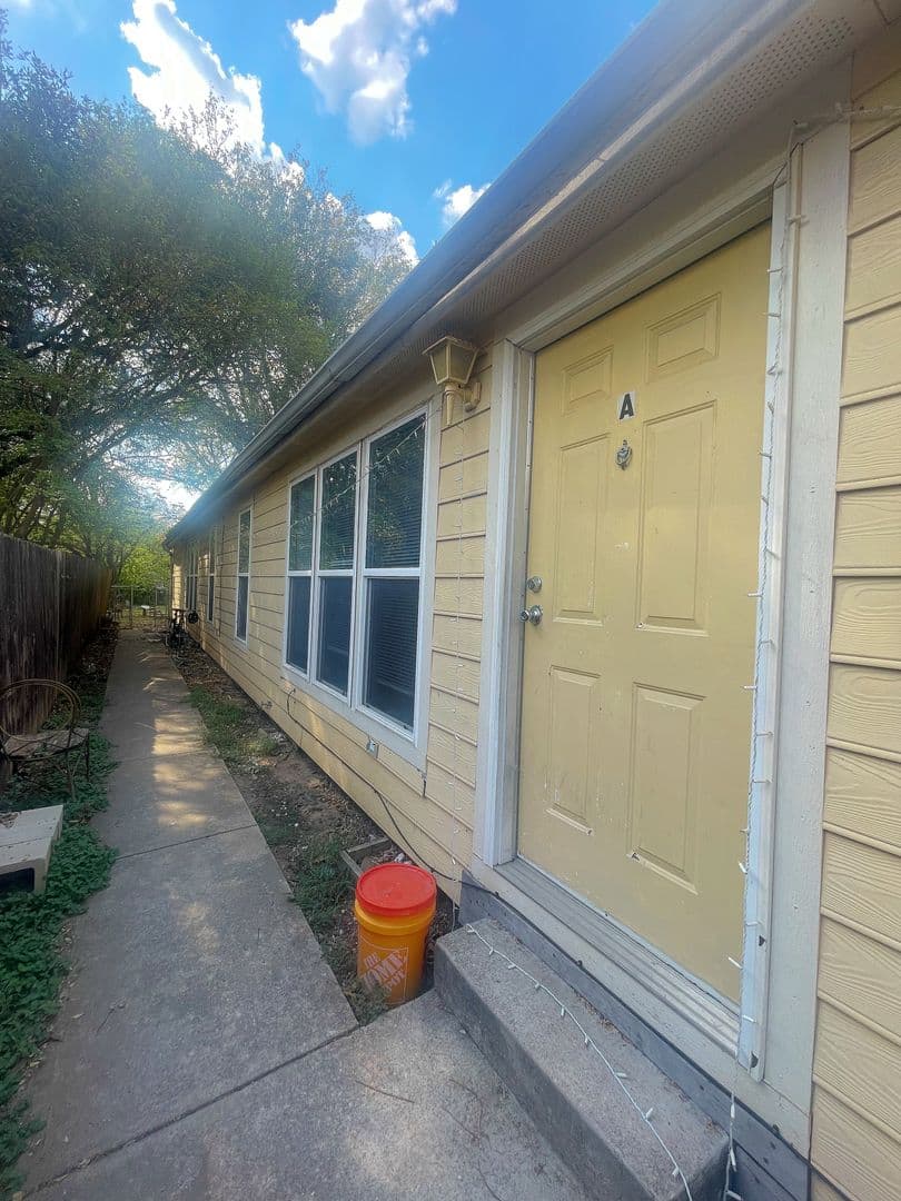 Austin Multiplex: 1410 Harvey St