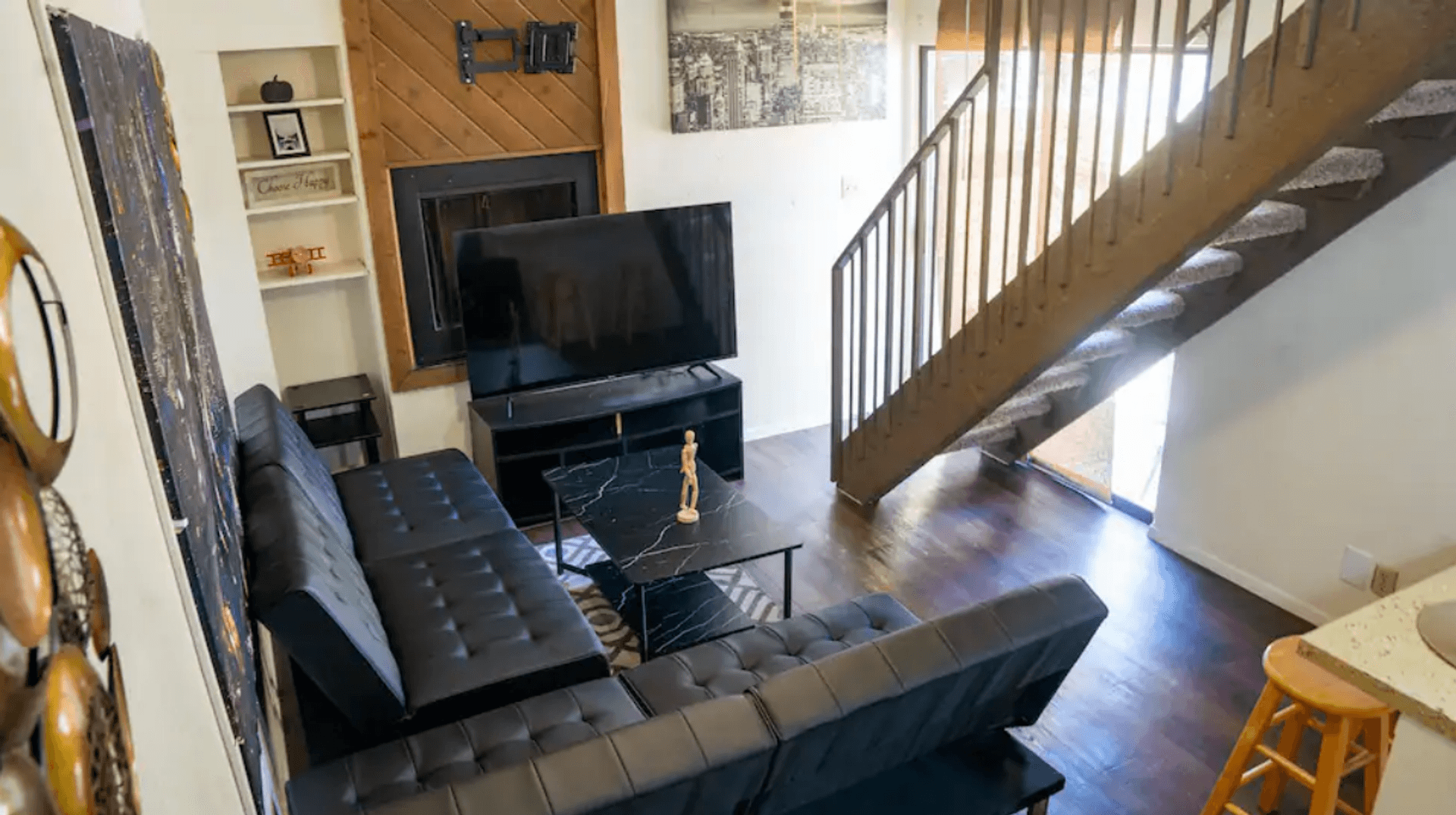 Austin Apartment: 701 W. 25th St