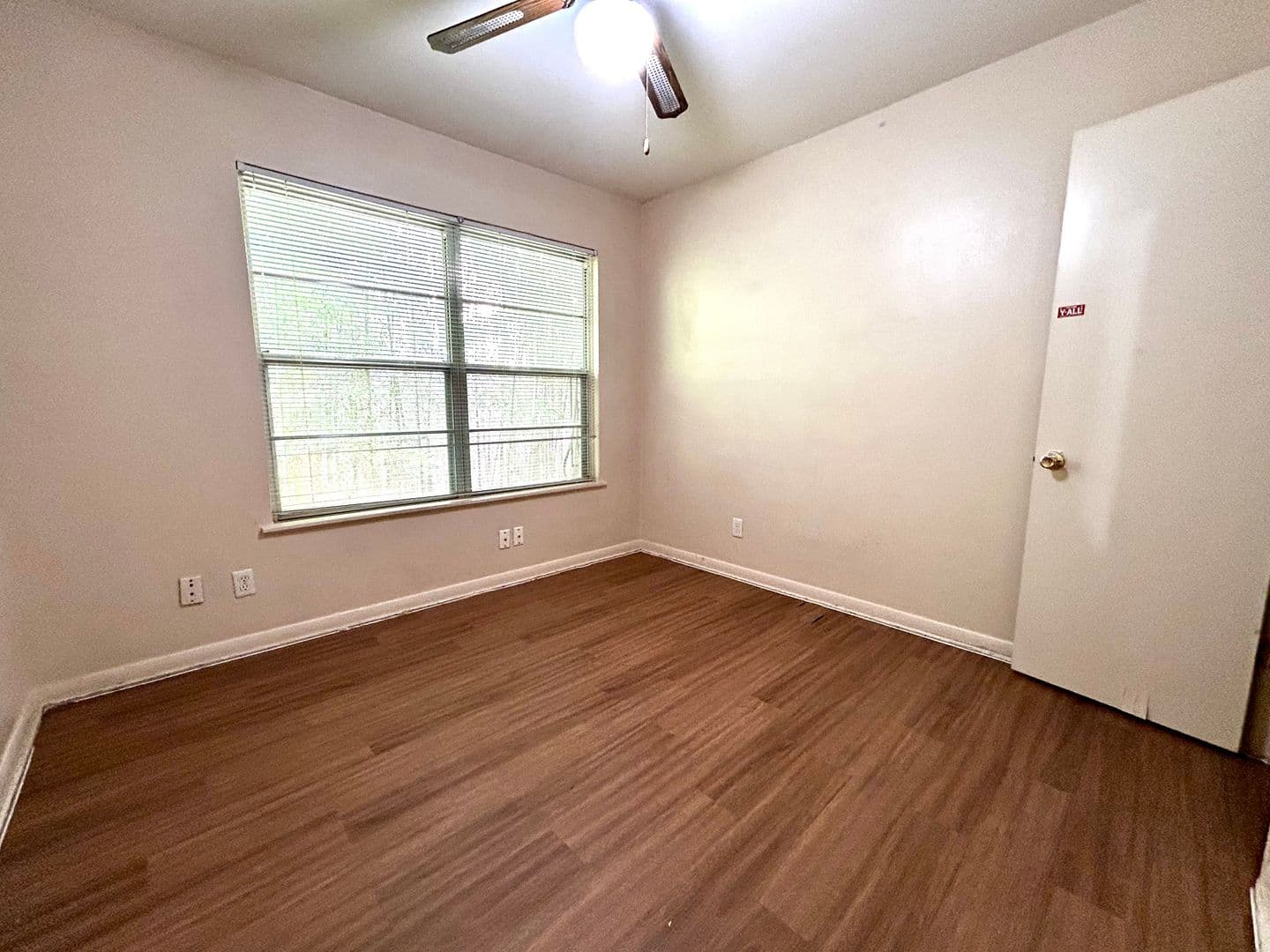 Austin Multiplex: 607 Bellevue Pl