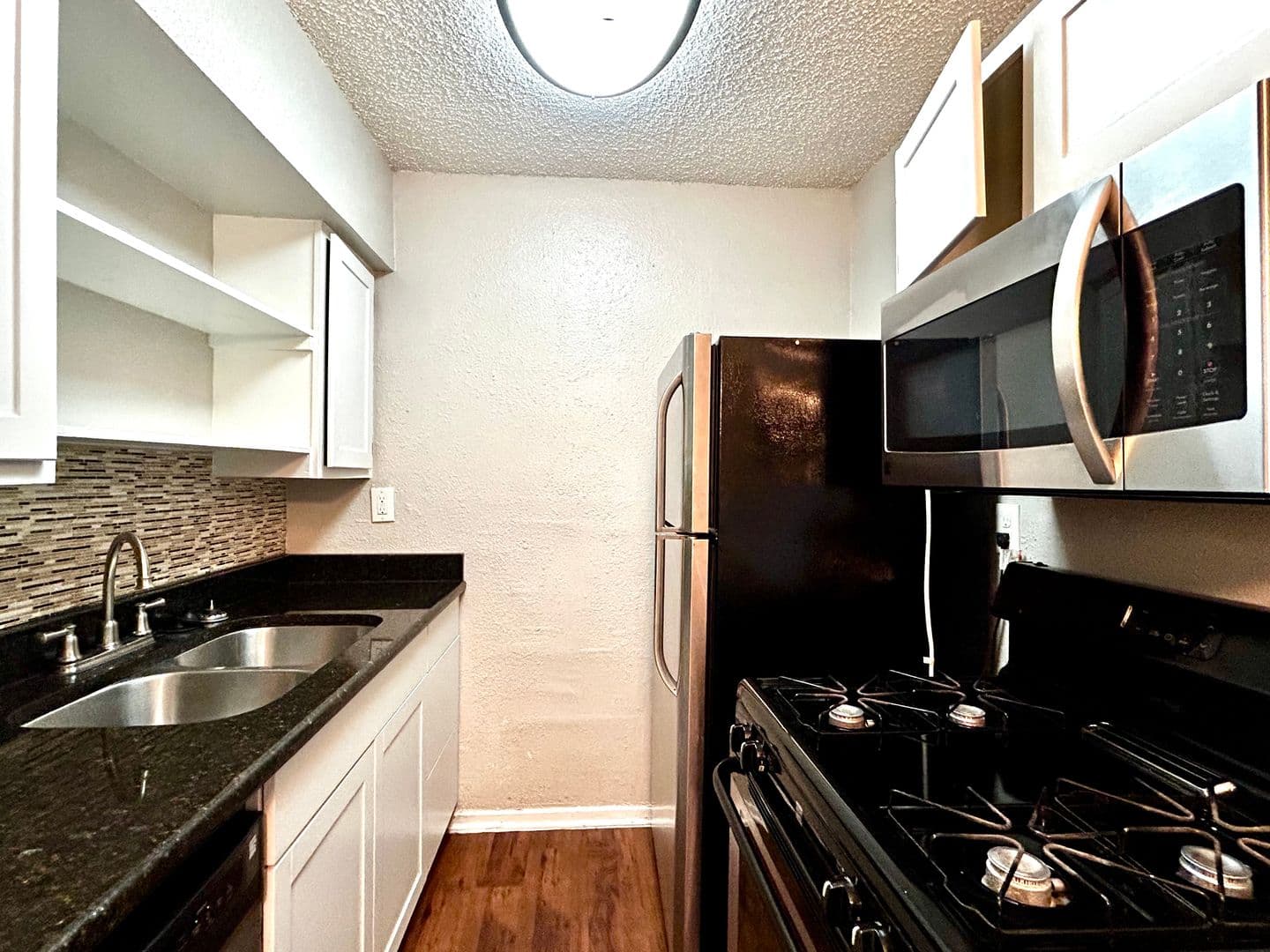 Austin Apartment: 2401 Manor Road