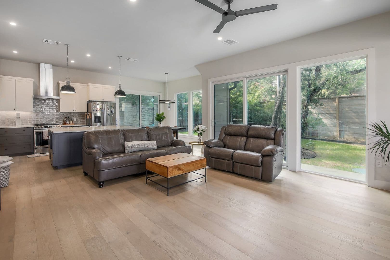 Austin House: 4804 Duval Rd