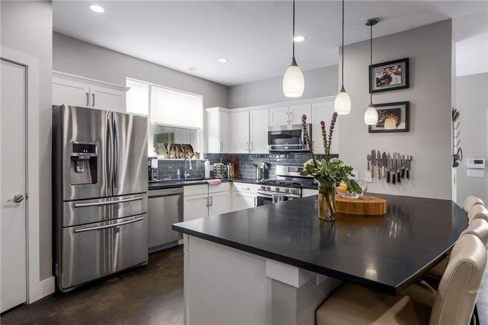 Austin House: 1110 Concordia Ave