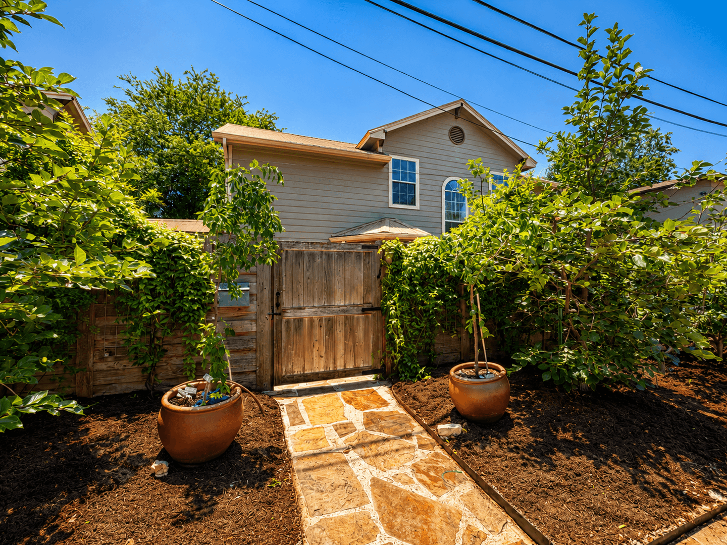 Austin House: 1612 Miriam #B