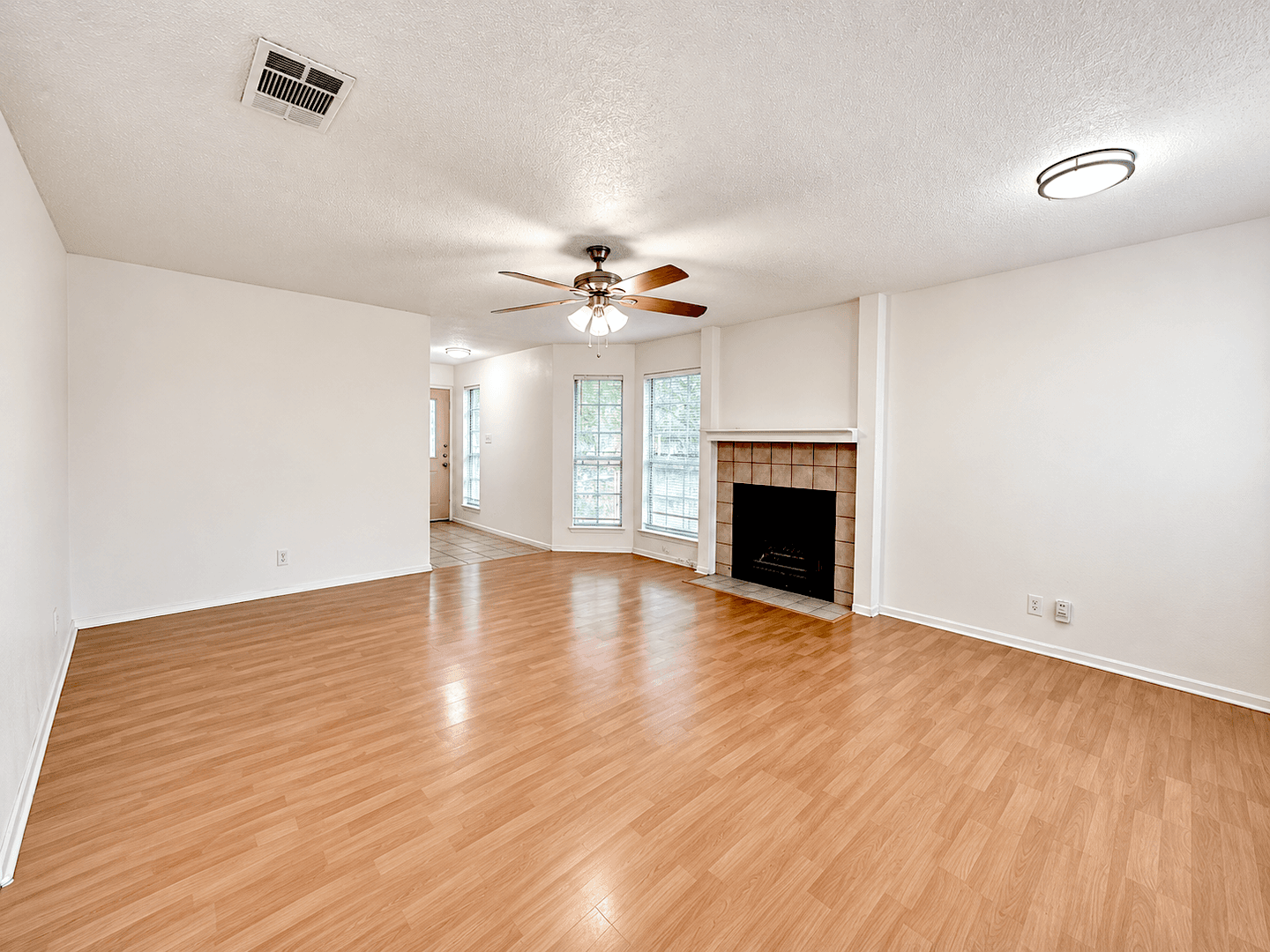 Austin Multiplex: 2011 Kirksey Drive