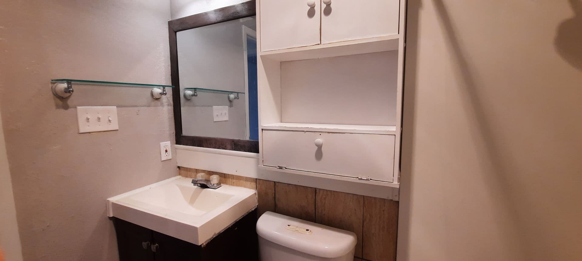Austin Apartment: 823 Taulbee Ln