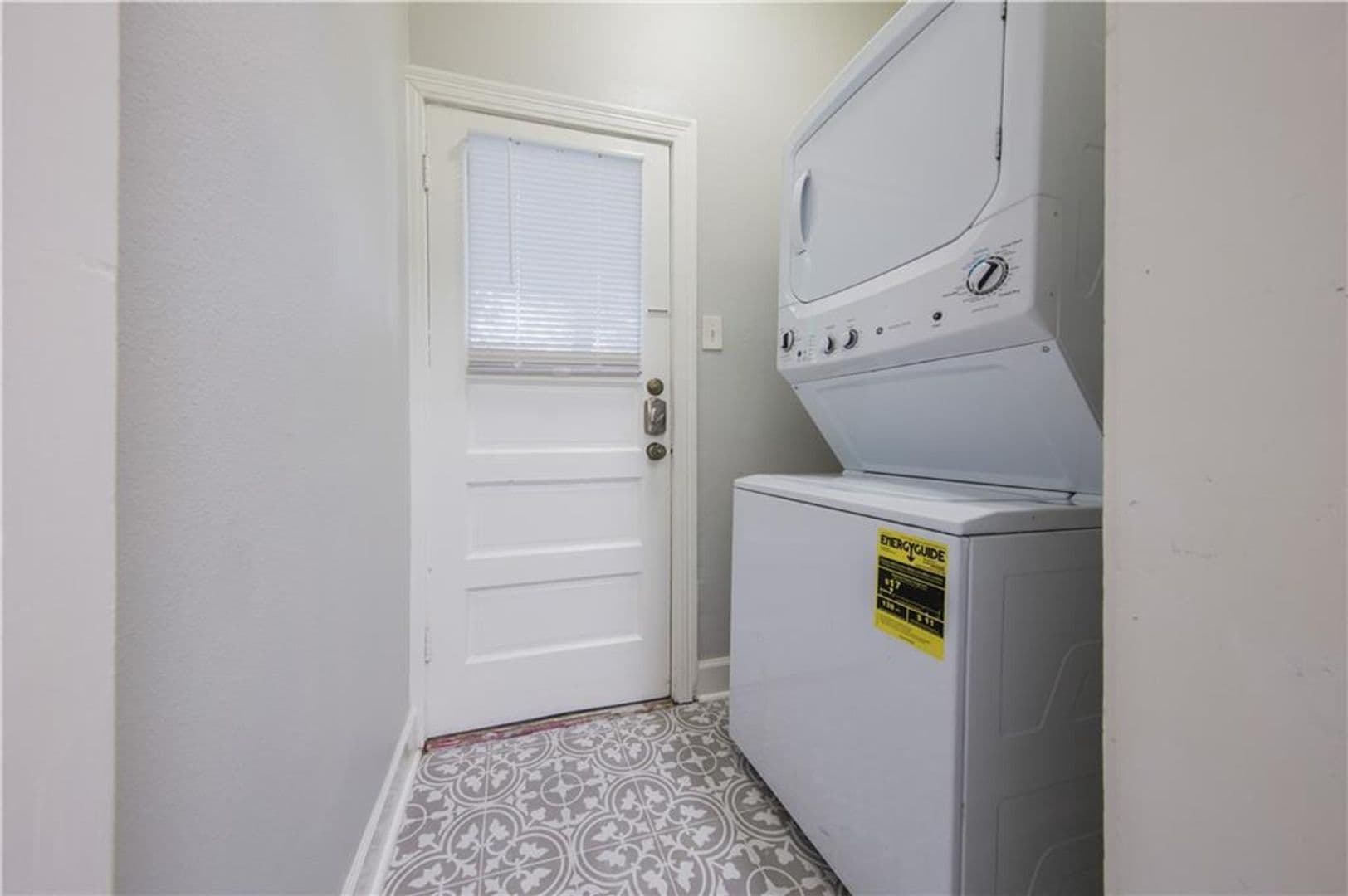 Austin Multiplex: 405 E 32nd St