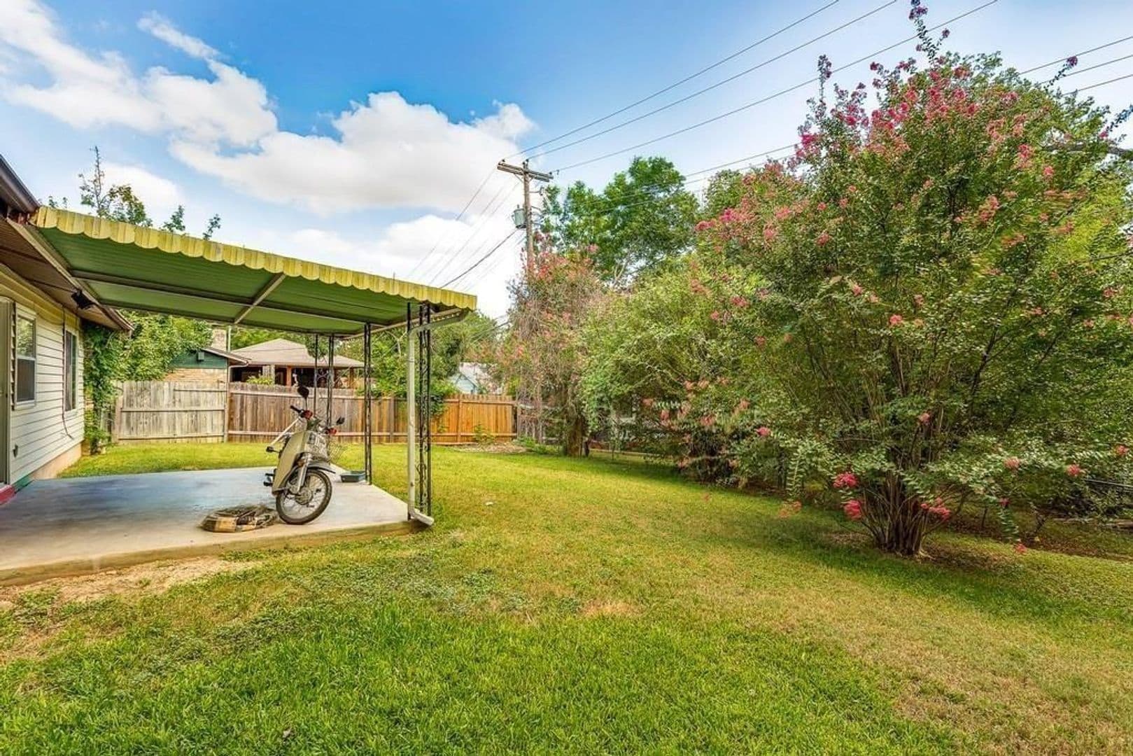 Austin House: 1703 Rockbridge Ter