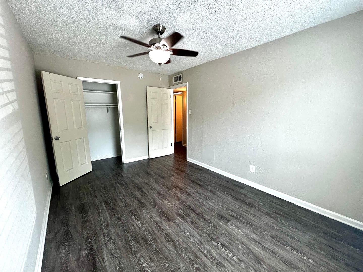 Austin Apartment: 2401 Manor Road