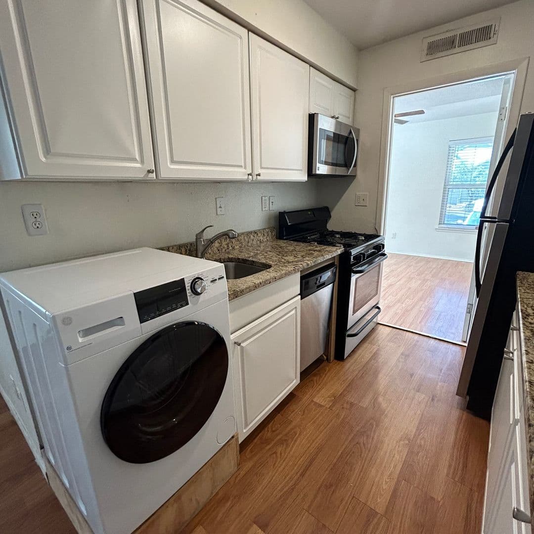 Austin Apartment: 1106 W. 22nd St - Unit 3