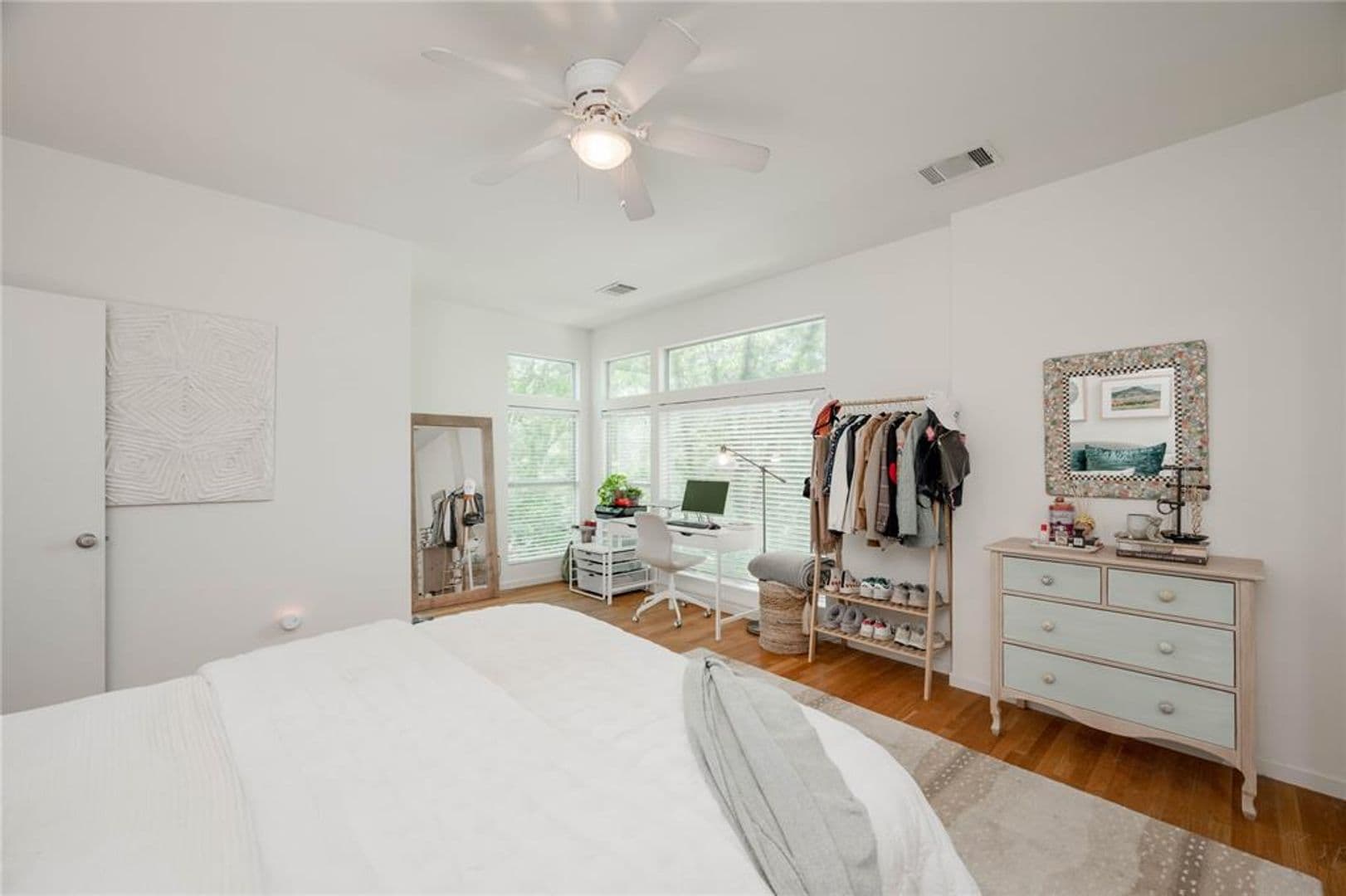 Austin House: 710 E. 45th St