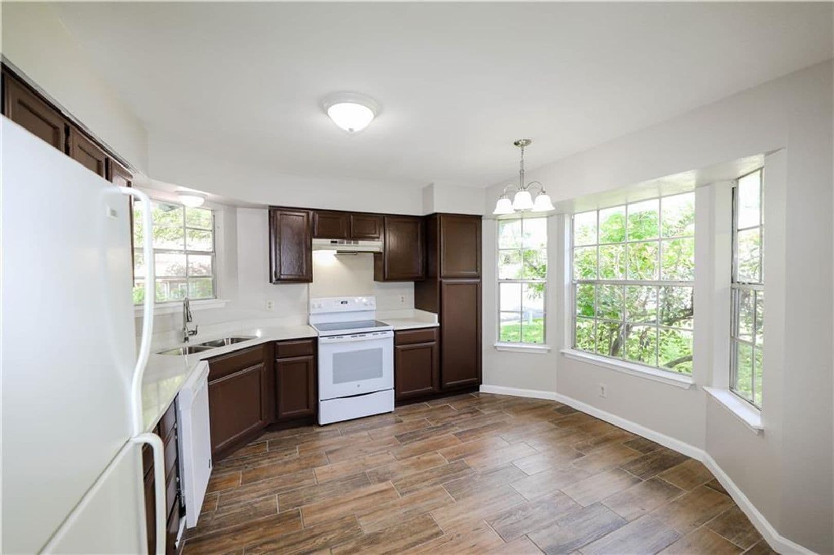 Austin Multiplex: 1700 Waterloo Trl