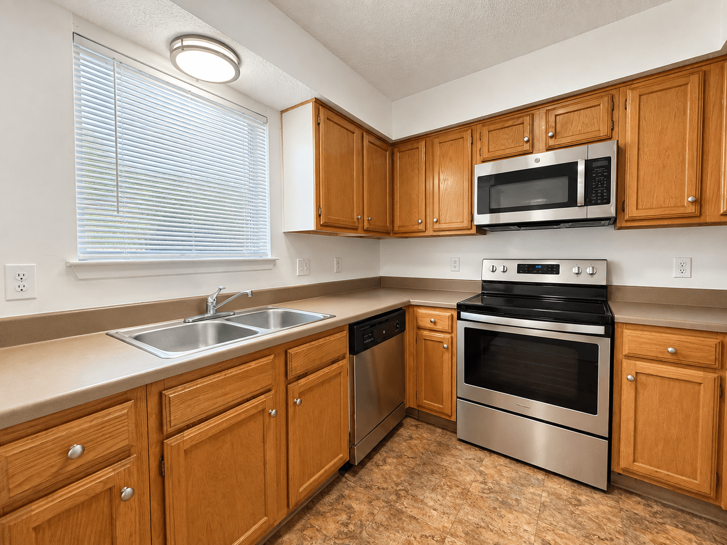 Austin Multiplex: 2011 Kirksey Drive
