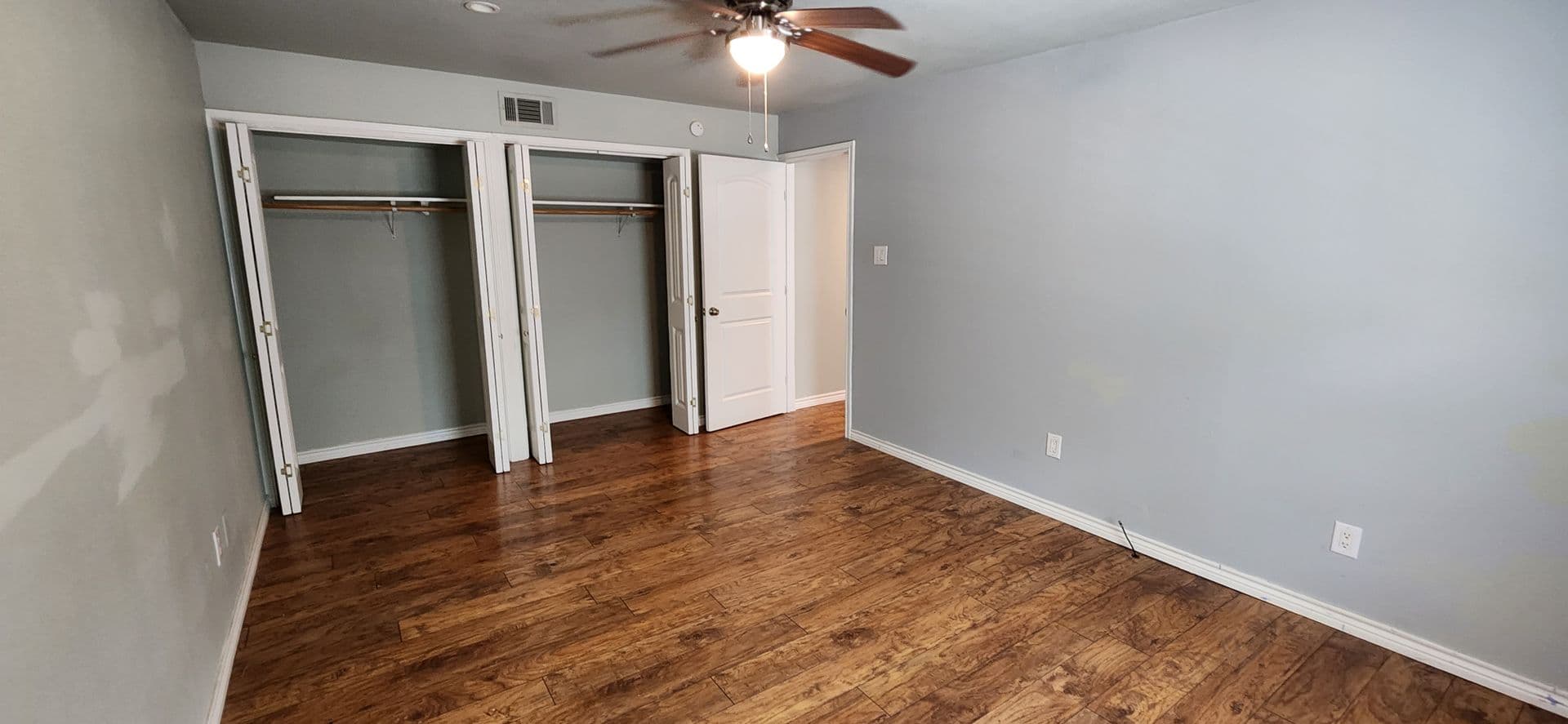 Austin Multiplex: 3305 Clawson Rd