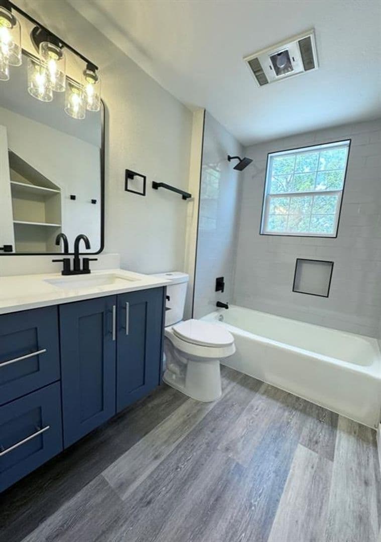 Austin Multiplex: 110 E. 30th St