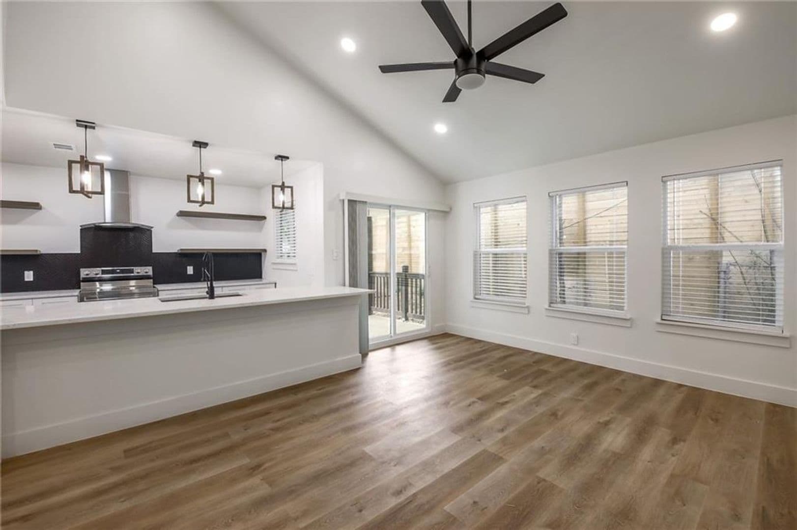 Austin Multiplex: 511 E 50th St