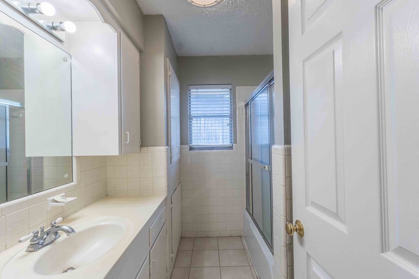 Austin Multiplex: 1104 Kinney Ave