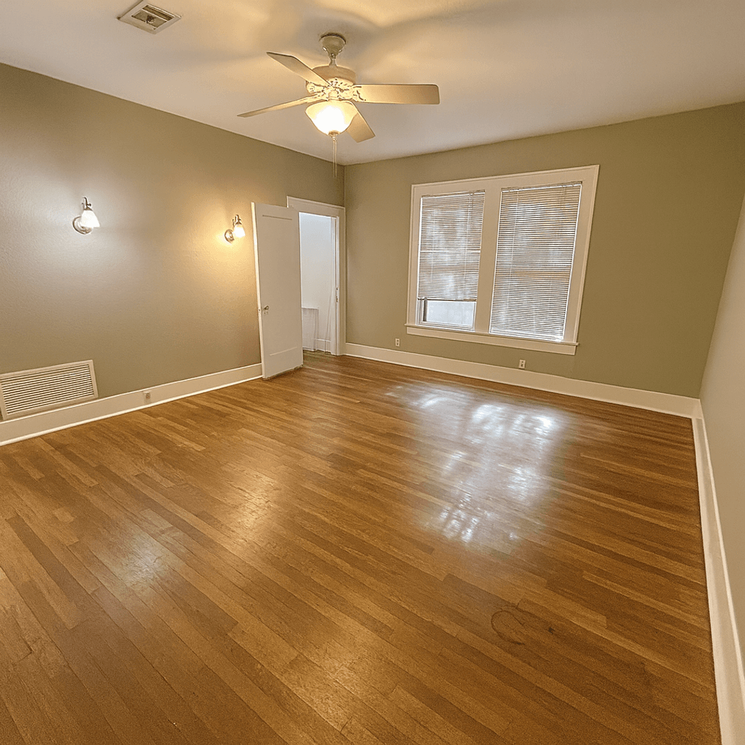 Austin House: 1115 W. 22nd 1/2