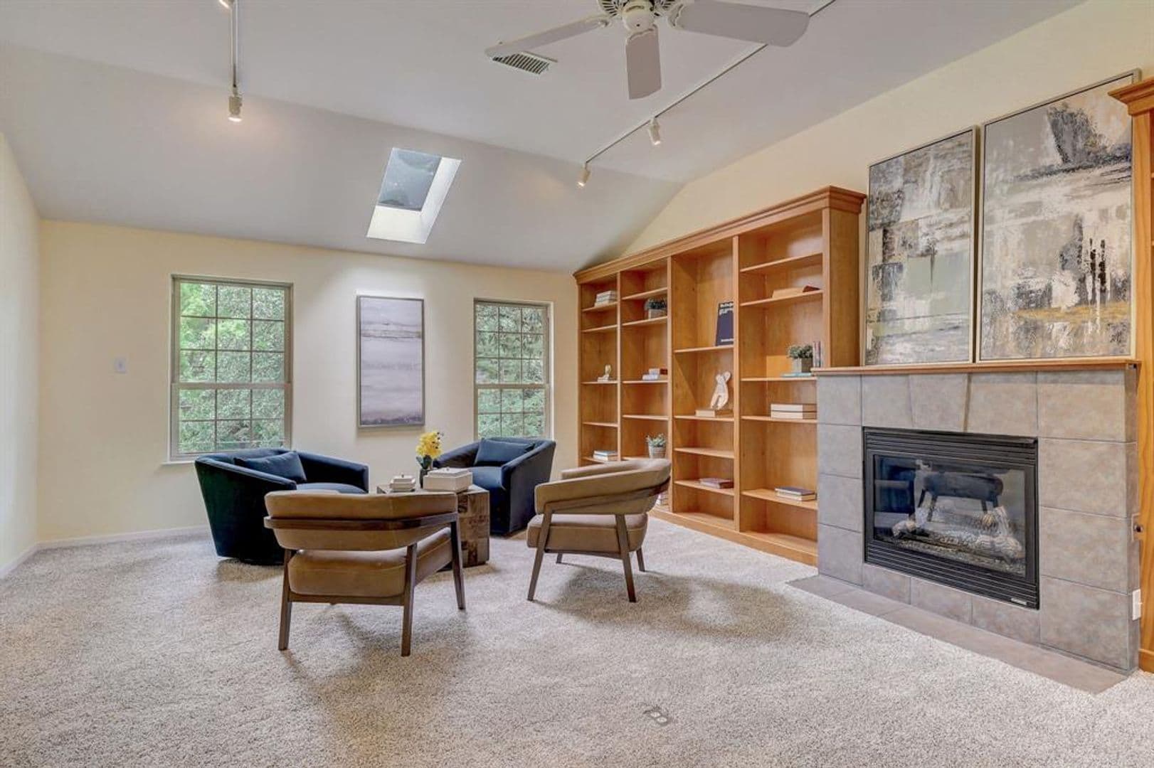 Austin House: 805 Leonard St