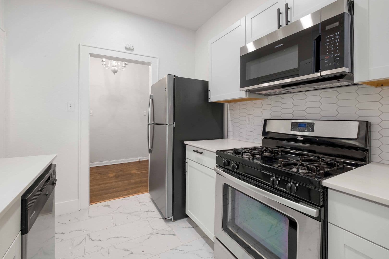 Austin Multiplex: 202 E 31st St