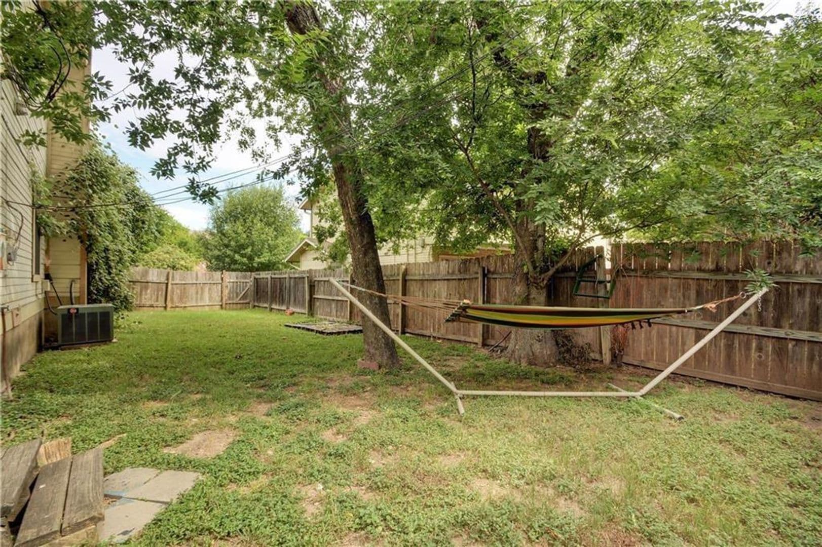 Austin Multiplex: 2011 Kirksey Drive