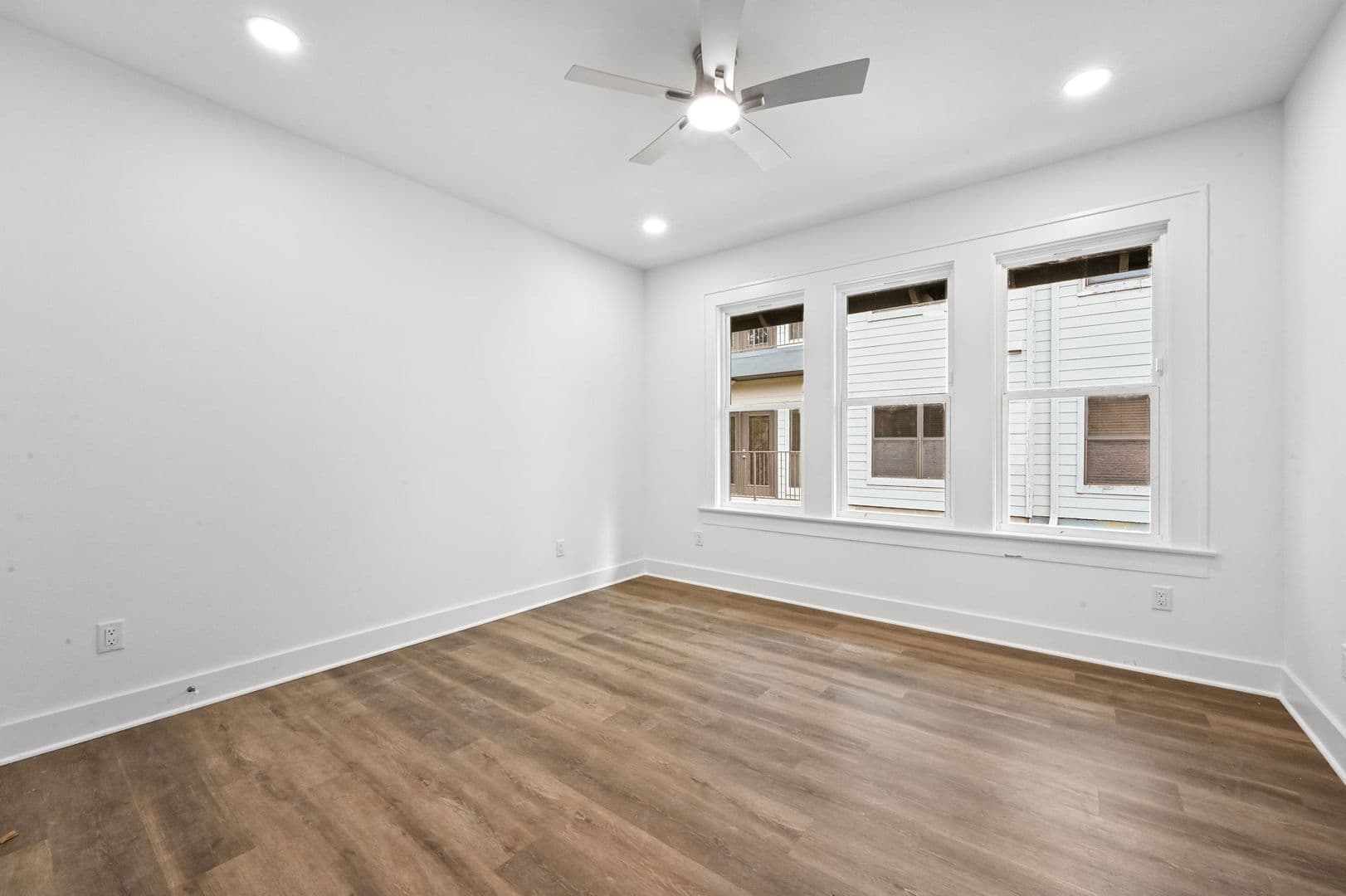 Austin House: 910 W 22nd 1/2 St