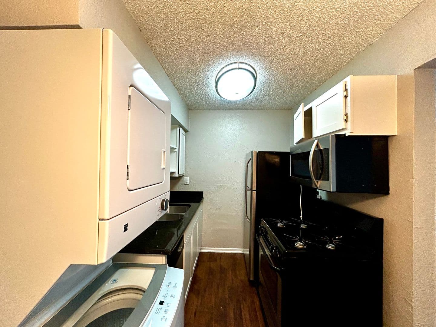Austin Apartment: 2401 Manor Road