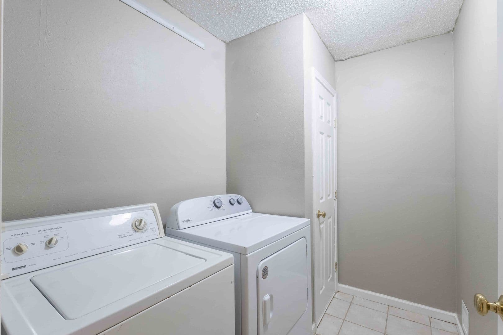 Austin Multiplex: 1104 Kinney Ave