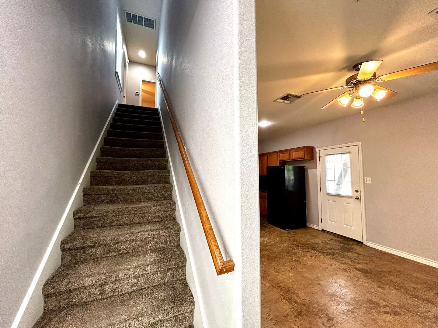 Austin Multiplex: 408 Nelray Blvd
