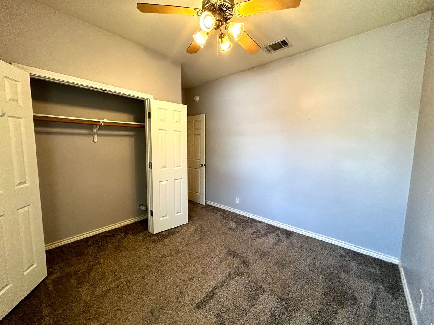 Austin Multiplex: 408 Nelray Blvd