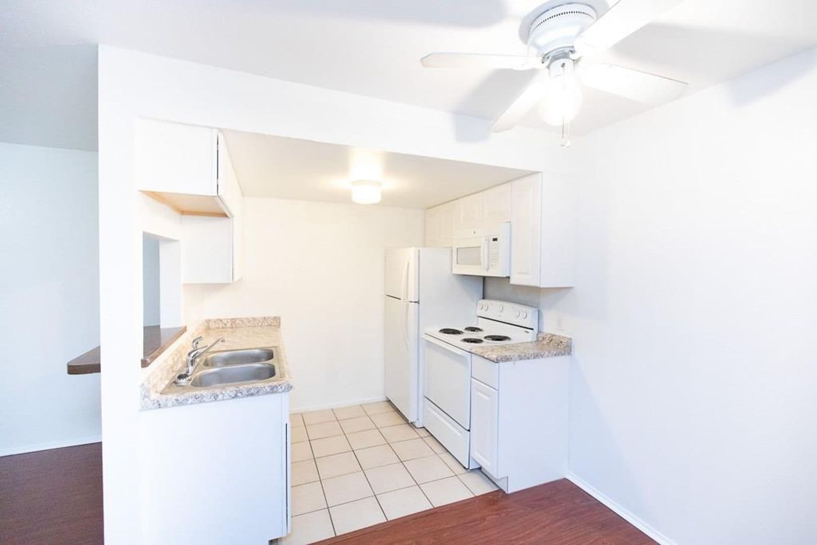 Austin Apartment: 710 E. Dean Keaton - Unit 101