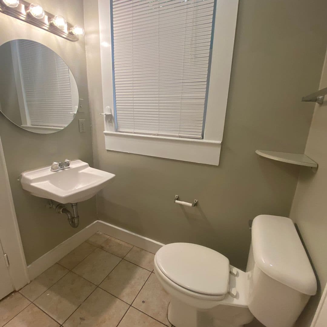 Austin Multiplex: 2714 Whitis Ave - Entire House