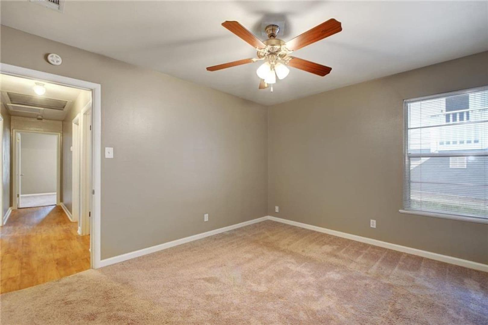 Austin Multiplex: 607 Bellevue Pl