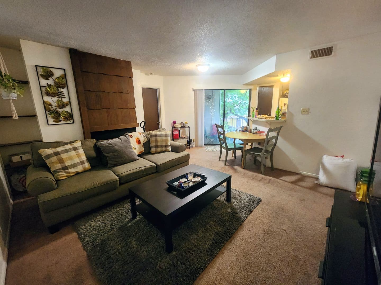 Austin Apartment: 701 W. 25th St -