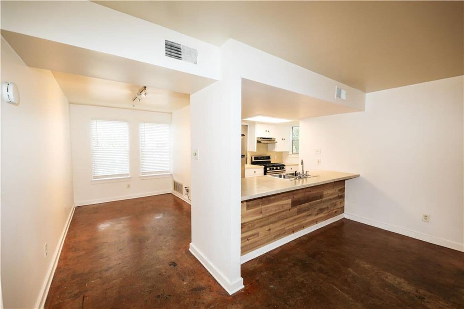Austin Multiplex: 1305 Lorrain St - Unit D