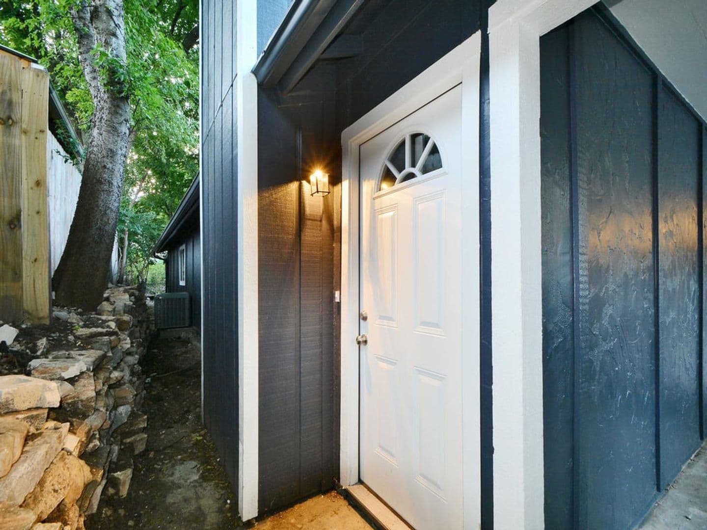 Austin Multiplex: 2706 Parker Lane