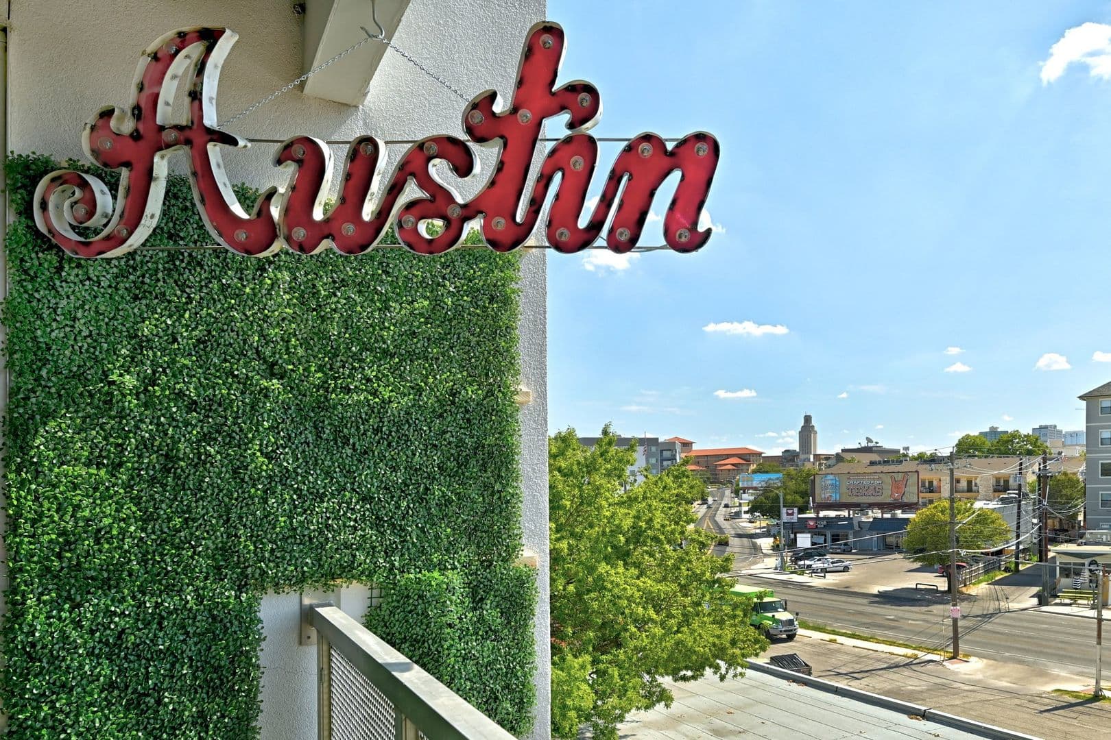 Austin House: 605 W. 29th 1/2