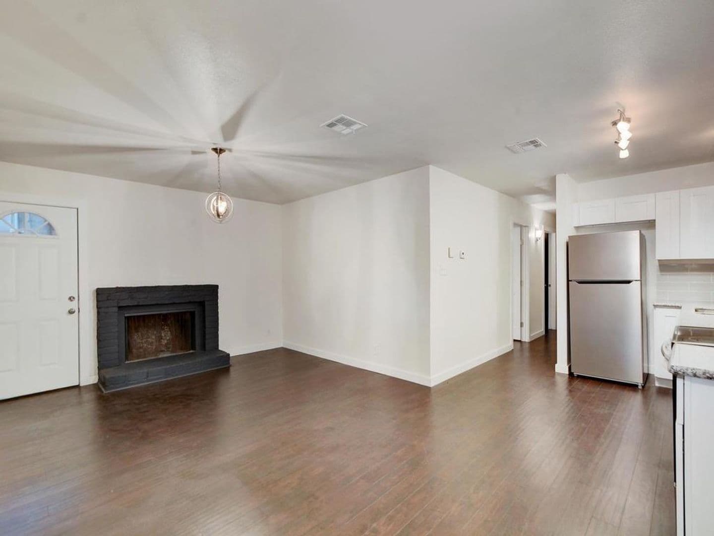 Austin Multiplex: 2706 Parker Lane