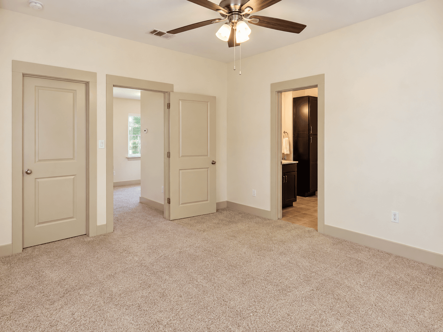 Austin Multiplex: 4406 Bennett Ave