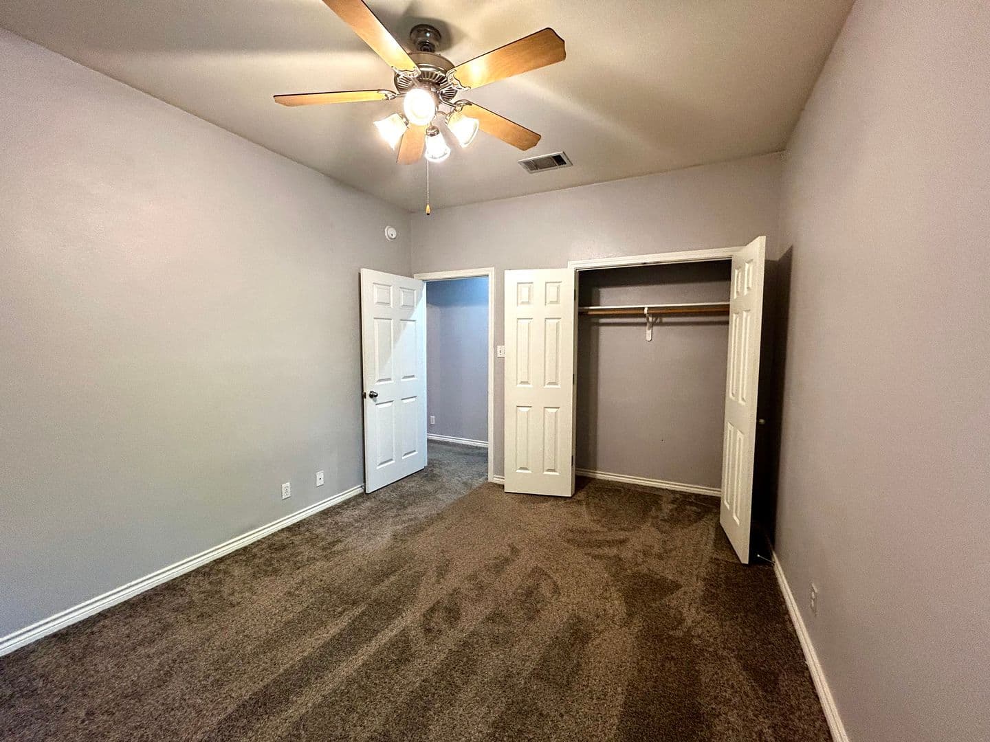 Austin Multiplex: 408 Nelray Blvd