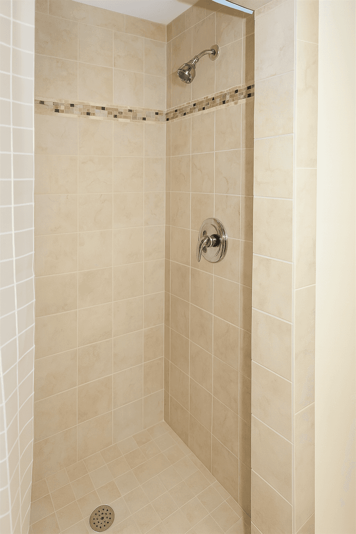 Austin Multiplex: 601 Bellevue Pl