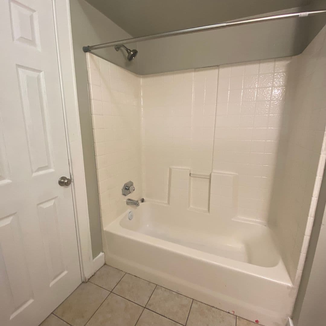Austin Multiplex: 2714 Whitis Ave - Entire House