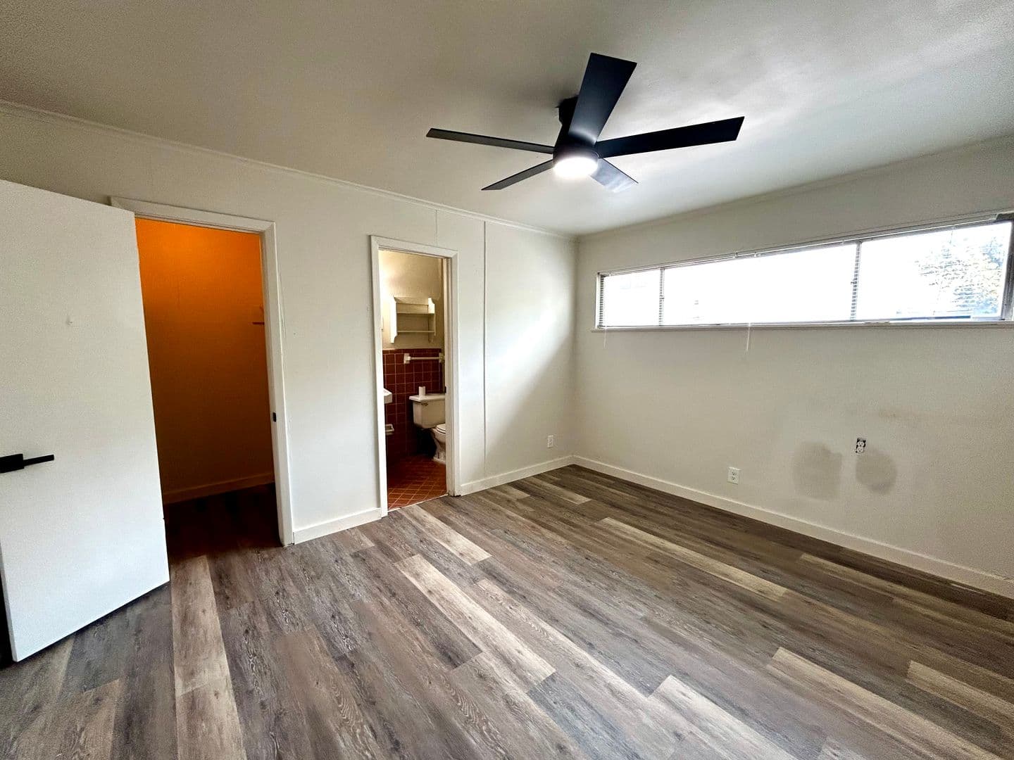 Austin Multiplex: 3304 Tom Green St