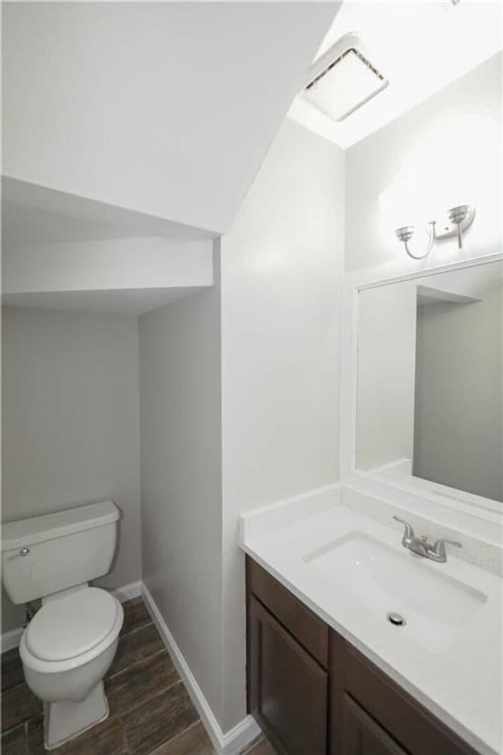 Austin Multiplex: 1700 Waterloo Trl