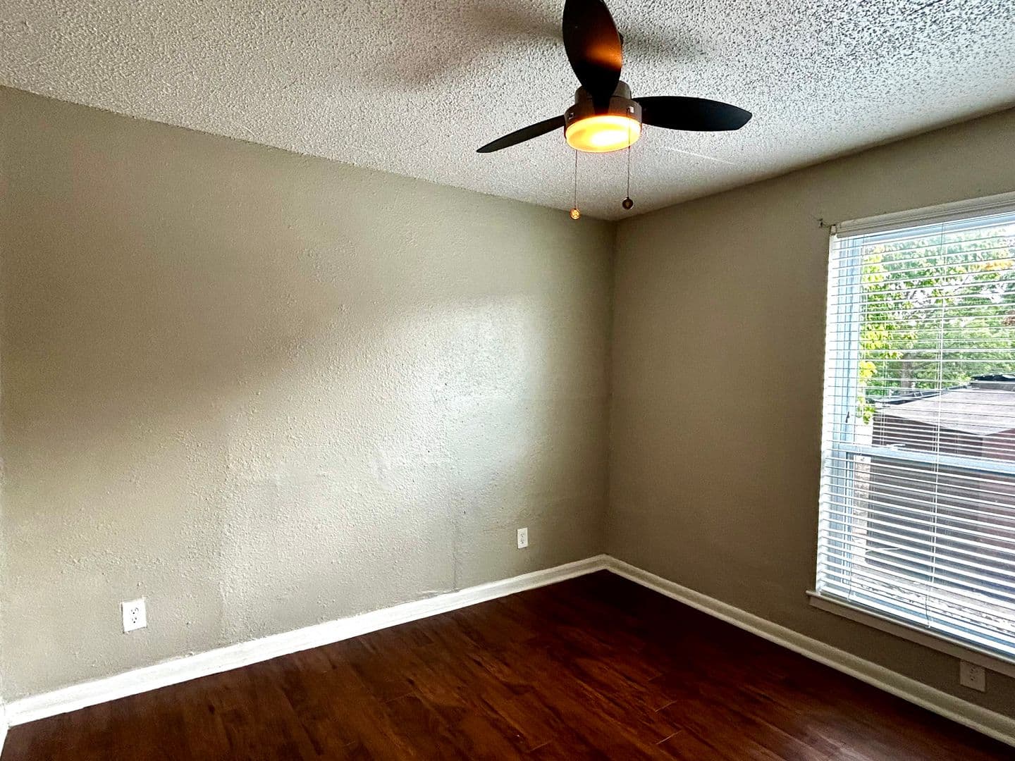 Austin Apartment: 2401 Manor Road
