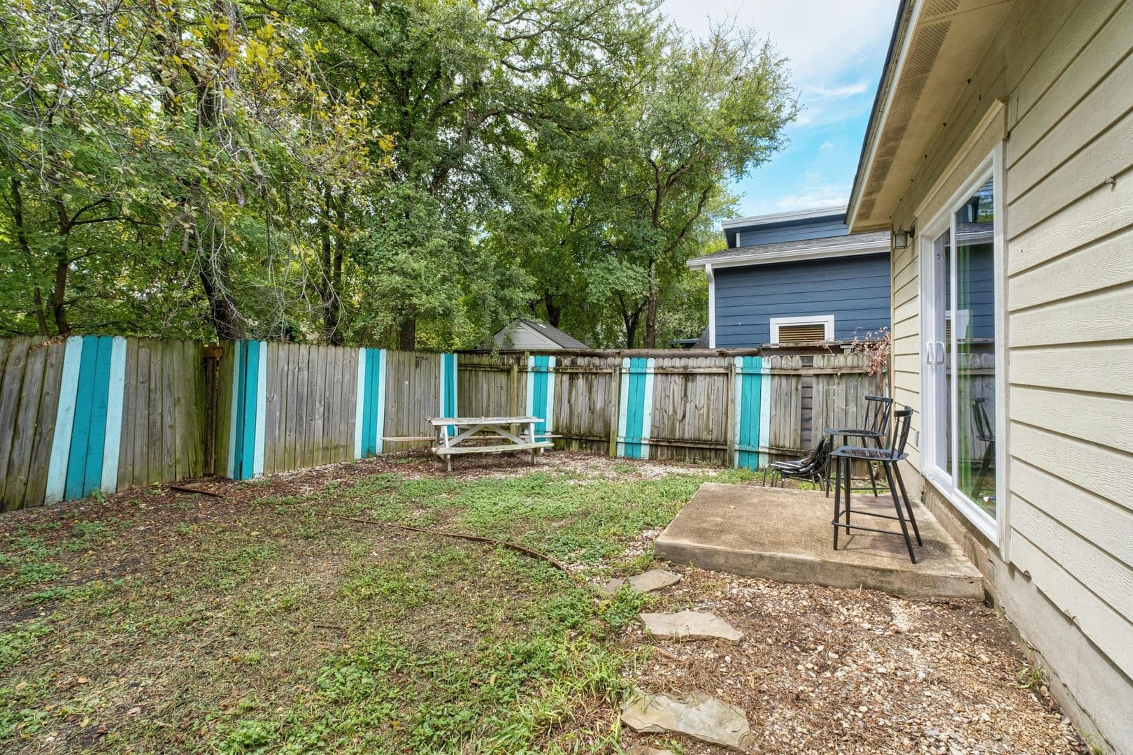 Austin Multiplex: 2917 E 16th St